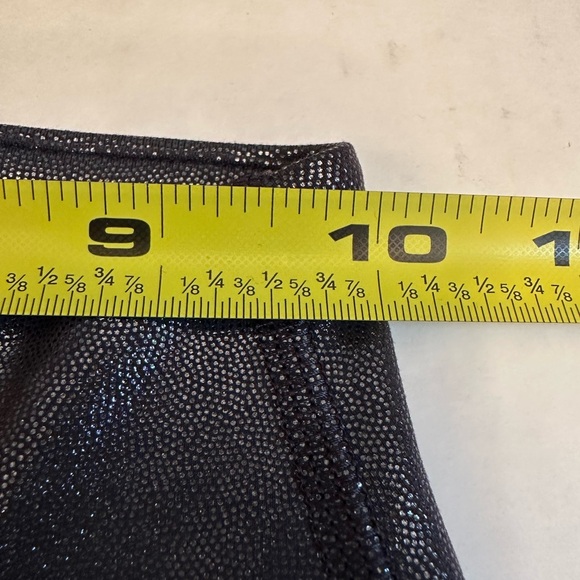 Lululemon Women’s Align THESR ARE SOLD UNABLE TO DELETE - Picture 7 of 8